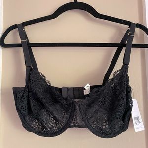 Lively Underwire Black Scalloped Lace Bra 34DDD